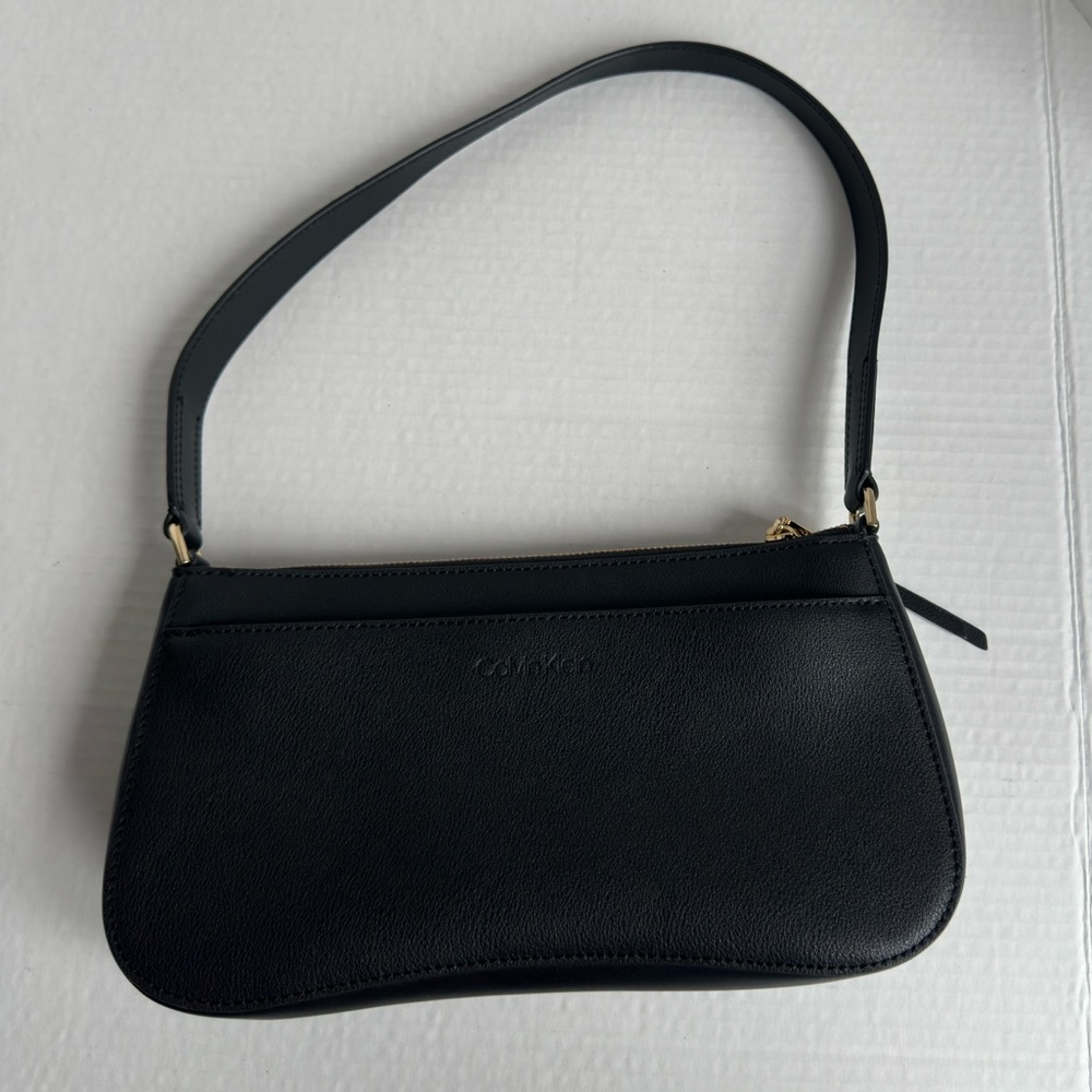 Calvin klein || Woman’s hobo purse black leather bag - Picture 5 of 16